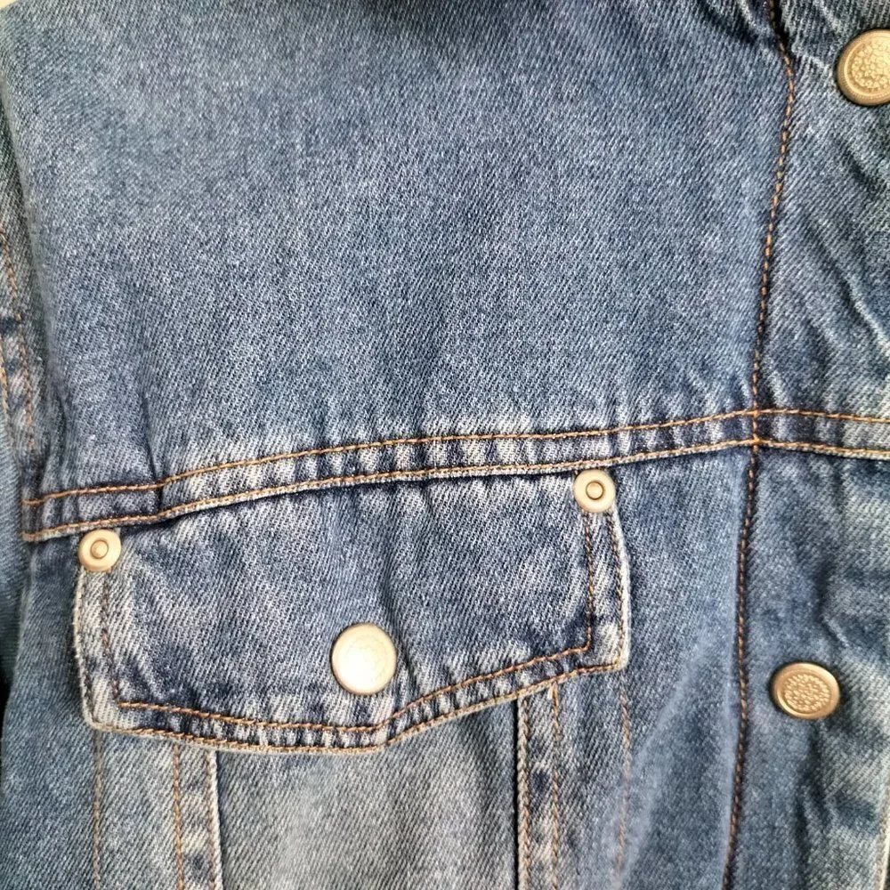 1027)Big Chill Girl Winter Jean Jacket Faux Fur Trim Size 14/16